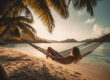 mulher descansando em rede em resorts no Brasil